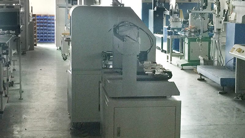 轻载小型机器人：助力制造业柔性化升级的关键力量